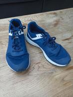Baskets New Balance bleues pointure 38, Sport en Fitness, Loopsport en Atletiek, Overige merken, Gebruikt, Hardloopschoenen, Ophalen of Verzenden