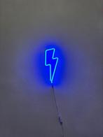 Bliksem neonlicht blauw, Huis en Inrichting, Ophalen, Kunststof, Zo goed als nieuw, Minder dan 50 cm