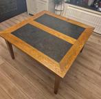 Houten tafel met knikkers., Huis en Inrichting, Tafels | Eettafels, Ophalen, Gebruikt, Vierkant, Vijf personen of meer