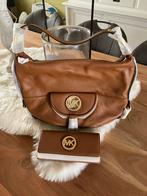 Handtas + portefeuille MK leder nieuw, Handtassen en Accessoires, Tassen | Damestassen, Ophalen, Nieuw, Handtas