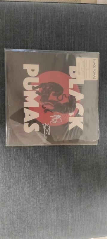BLACK PUMAS gesigneerde 12" LP vinyl 