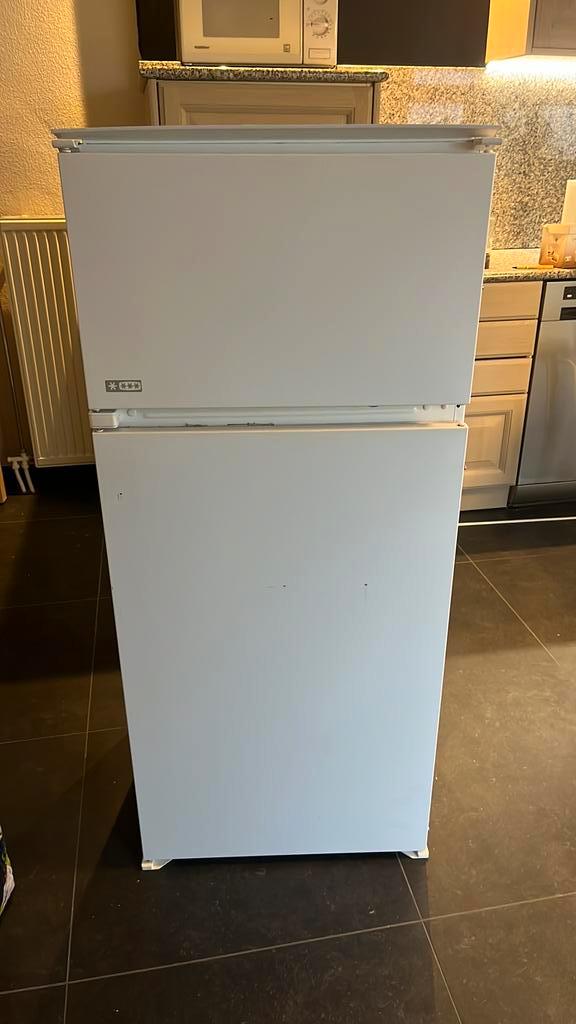 GRATIS Miele inbouw koelkast, Elektronische apparatuur, Koelkasten en IJskasten, Gebruikt, Met vriesvak, 120 tot 140 cm, 45 tot 60 cm