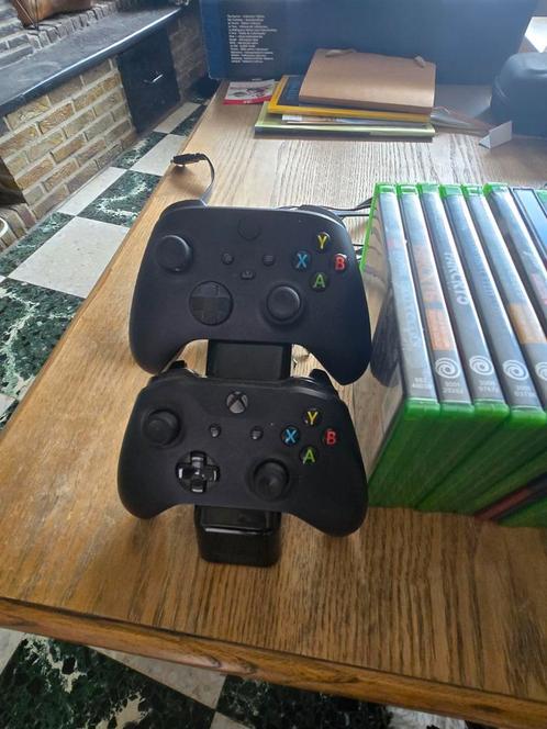 Xbox one + spelletjes, Games en Spelcomputers, Spelcomputers | Xbox One, Gebruikt, Xbox One, Ophalen
