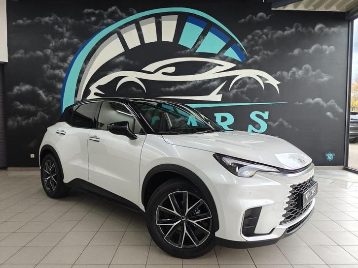 Lexus LBX FWD emotion + executive pack, Auto's, Lexus, Bedrijf, Te koop, Overige modellen, ABS, Achteruitrijcamera, Adaptieve lichten