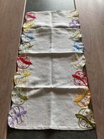 Met de hand geborduurde placemat met bladpatroon, Huis en Inrichting, Gebruikt