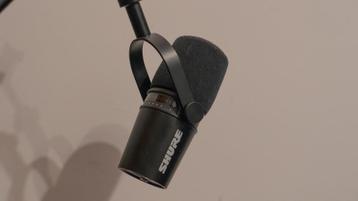 Shure MV7 – USB/XLR Microfoon beschikbaar voor biedingen