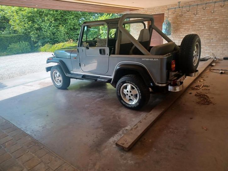 Jeep wrangler 1e eigenaar, Auto's, Oldtimers, Particulier, Jeep, Benzine, Cabriolet, 2 deurs, Handgeschakeld, Zilver of Grijs