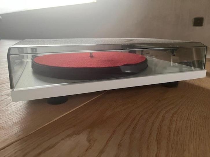 Platenspeler PRO-JECT  TK 88 Essential 2, Audio, Tv en Foto, Platenspelers, Nieuw, Platenspeler, Overige merken, Ophalen