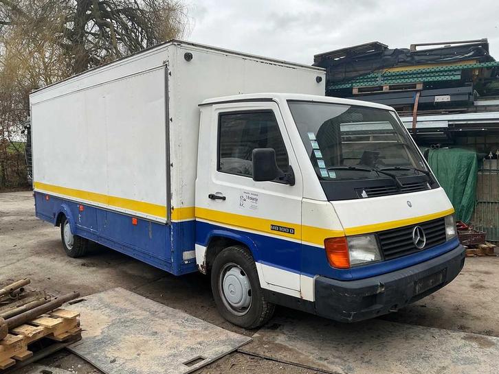 1992 Mercedes-Benz MB 100 D-T Marktwagen Foodtruck, Auto's, Bestelwagens en Lichte vracht, Mercedes-Benz, Diesel, Gebruikt