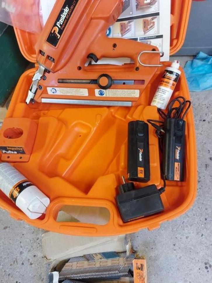 Paslode im350 /90 nagelpistool 90mm spijkers schiethamer, Doe-het-zelf en Bouw, Gereedschap | Overige machines, Zo goed als nieuw