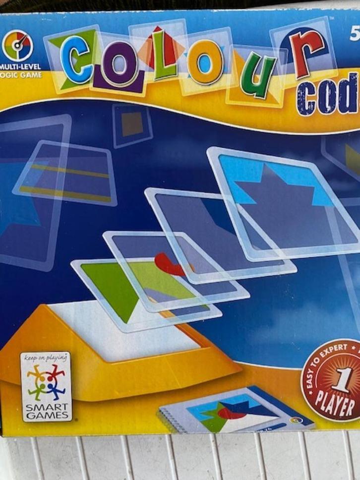 COLOUR CODE educatief spel van smartgames NIEUWSTAAT, Kinderen en Baby's, Speelgoed | Educatief en Creatief, Zo goed als nieuw