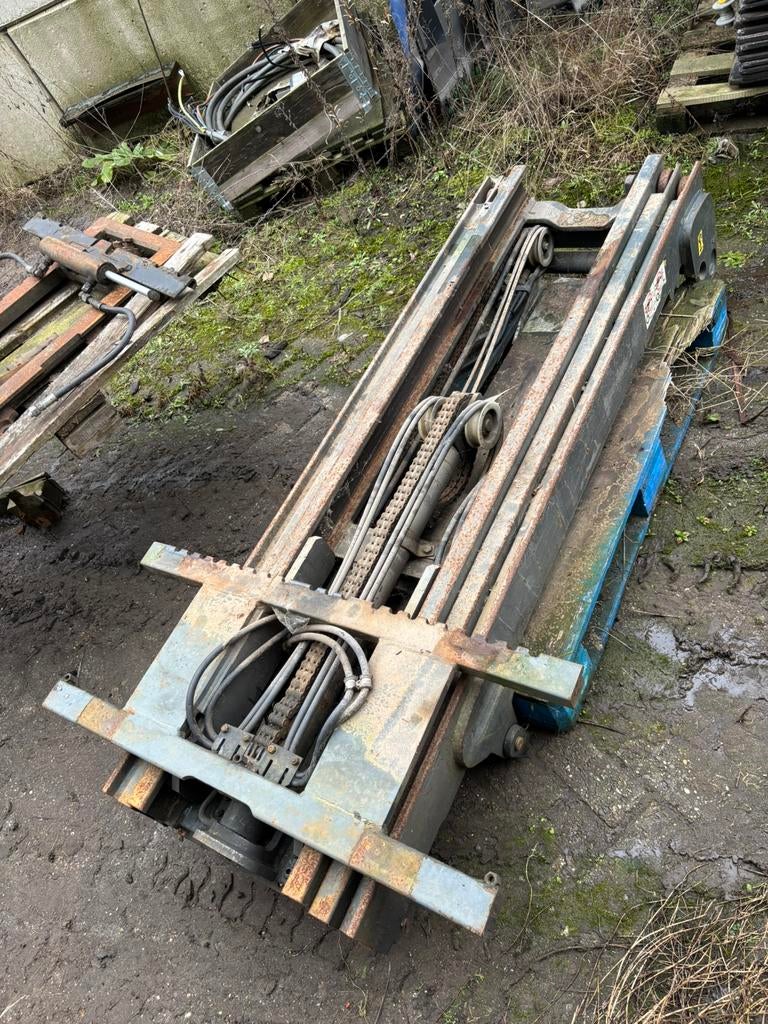 Hefmast 2500kg heftruck Triplex drie delig Freelift sideshif, Bricolage & Construction, Treuils et Palans, Utilisé, Enlèvement
