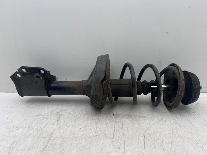 Amortisseur avant droit d'un Renault Twingo, Autos : Pièces & Accessoires, Suspension & Châssis, Renault, -, 3 mois de garantie