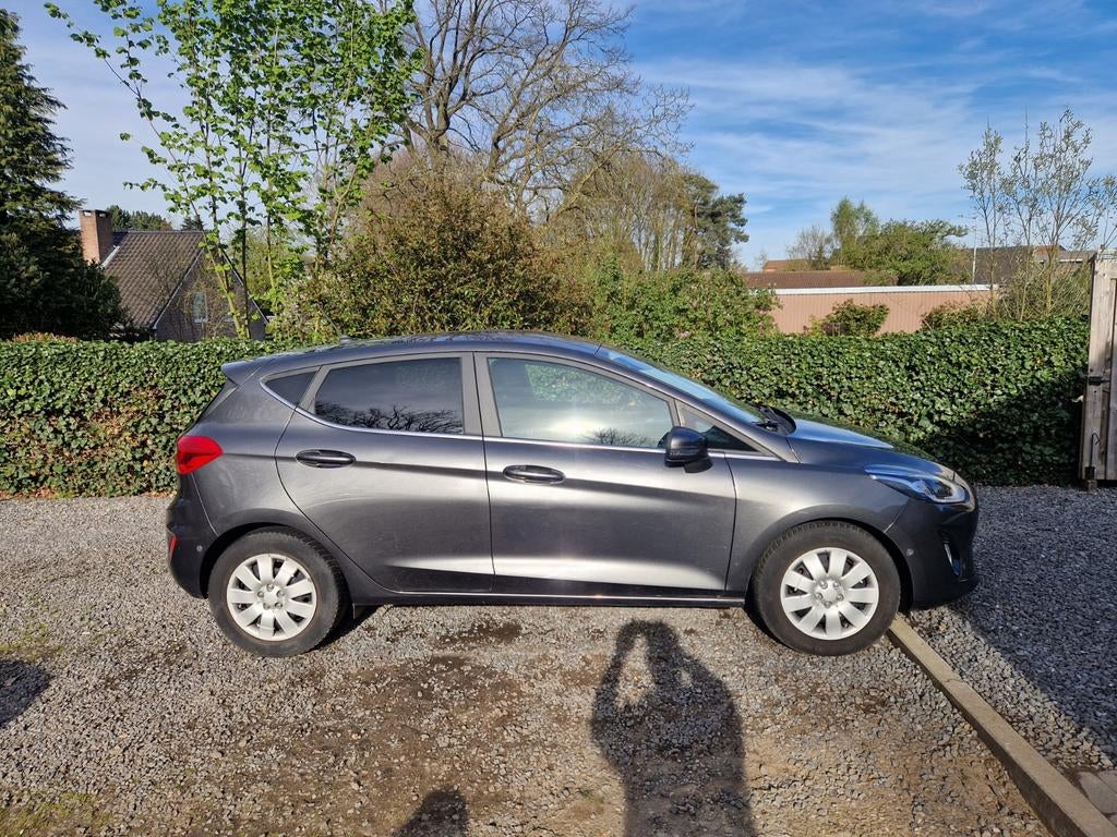 Endommagement automatique du moteur de la Ford Fiesta 1.0 à, Autos, Ford, Entreprise, Achat, Fiësta, ABS, Air conditionné, Android Auto