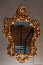 Miroir avec cadre doré., Enlèvement