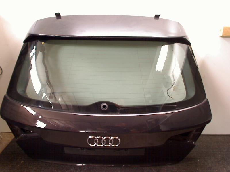 HAYON ARRIÈRE / MALLE Audi A3 Sportback (8VA / 8VF), Dhr. R. de Gouw, Haillon arrière, Audi, Utilisé