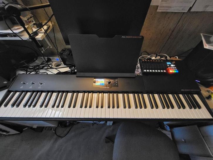 Options complètes du Studio Studiologic SL88 + option Mixfac, Musique & Instruments, Claviers, Enlèvement