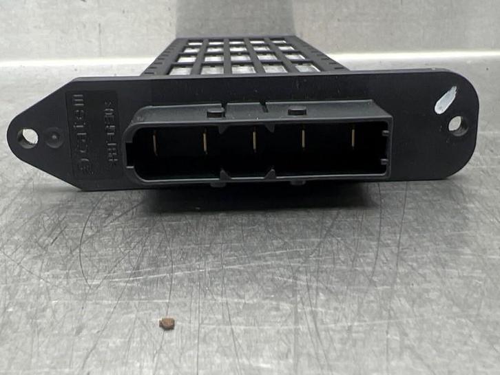 ELEMENT RADIATEUR ELECTRIQUE Tucson (TL) (|M033016T055|), Autos : Pièces & Accessoires, Climatisation & Chauffage, Hyundai, Utilisé