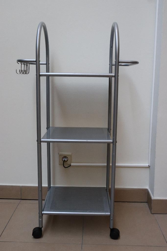 étagère à roulettes en métal gris - trois pièces, Enlèvement, Utilisé