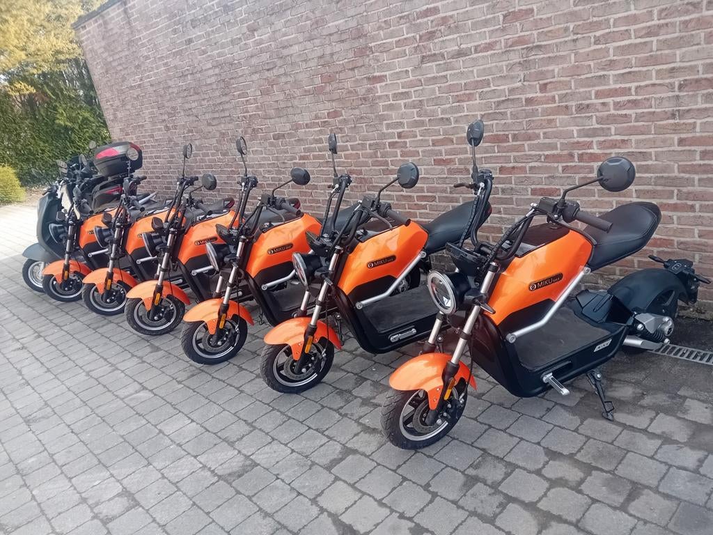 Elektrische Sunra (zonder rijbewijs), Elektrisch, Nieuw, Klasse A (25 km/u), Ophalen