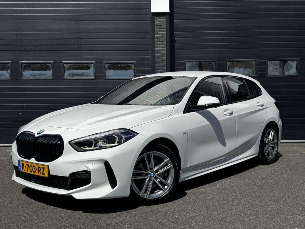 BMW 118 1-serie 118i High Executive Edition M-Sport Dealer O, Achat, Entreprise, Carnet d'entretien, Noir