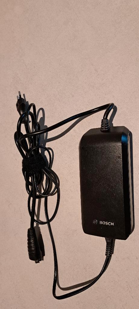 bosch ebike battery charger 36-2 /100 - 240 36v 2a, Ophalen of Verzenden, Gebruikt