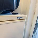 Protach. Ijskast met vrieser, Ophalen