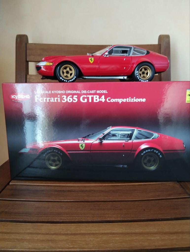 Kyosho Ferrari 365 GTB4 Competizione 1:18, Enlèvement