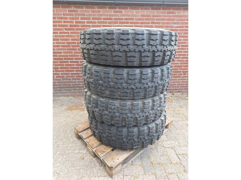 Continental - mpt - 12.5R20 Tyre(4x), Zakelijke goederen, Landbouw | Onderdelen | Banden, Velgen en Assen