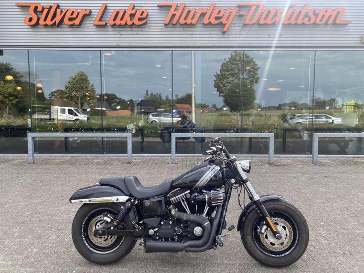 Harley-Davidson Dyna Fat Bob met 12 maanden waarborg, Motos, Motos | Harley-Davidson, Autre