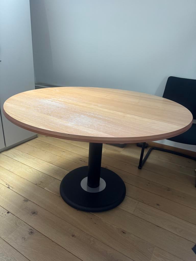 Round Wooden Table, Enlèvement, Utilisé