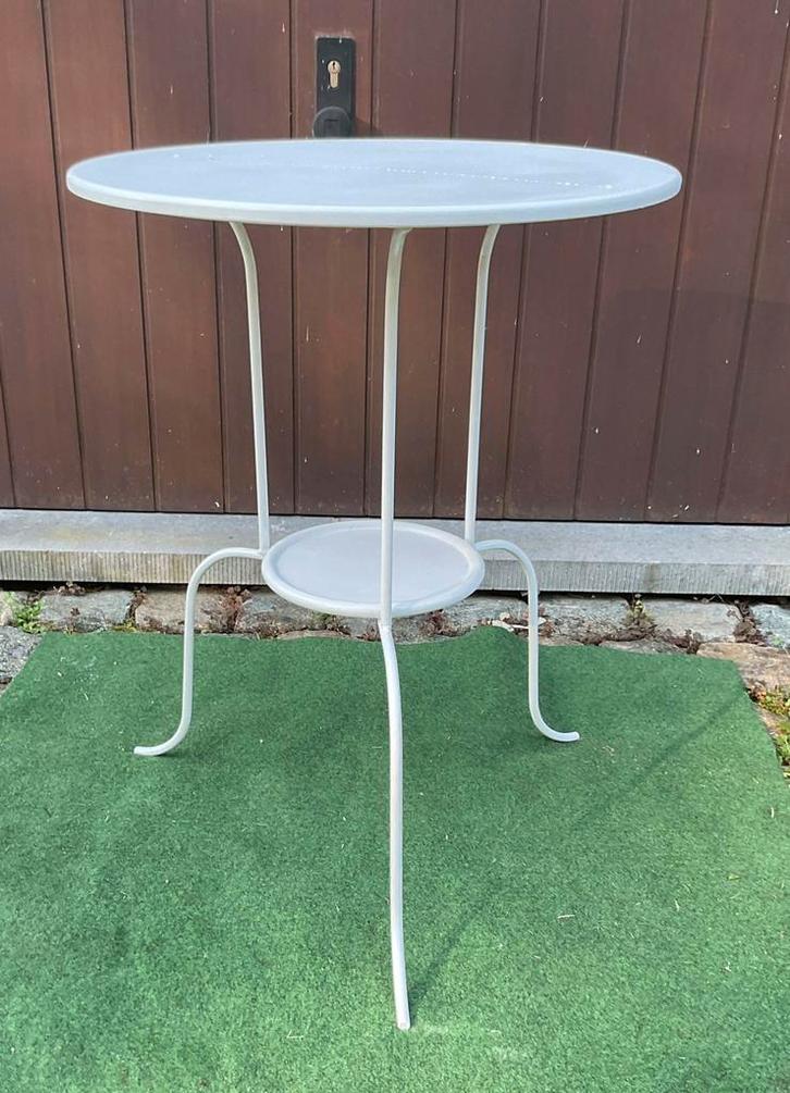 Table d’appoint polyvalente en metal, Jardin & Terrasse, Tables de jardin, Utilisé, Métal, Enlèvement