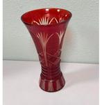 Vase ancien en cristal taillé à la main bohème rouge rubis, Enlèvement ou Envoi