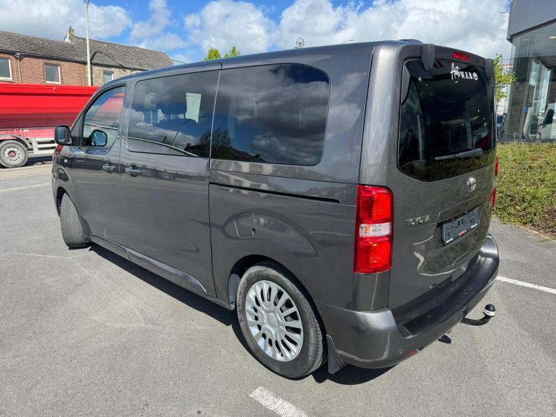 Toyota ProAce Verso MEDIUM 2.0D 140hp MT MPV, Euro 6, 144 pk, 192 g/km, Zilver of Grijs