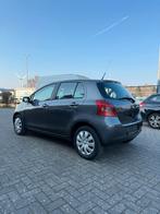 Toyota Yaris incl 1 jaar garantie, Auto's, Voorwielaandrijving, Stof, 4 cilinders, https://public.car-pass.be/vhr/890509f9-9eed-42db-aeaf-6739b5b57fbf