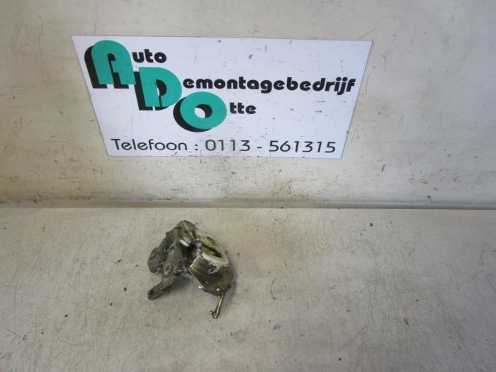 Serrure portière mécanique 4portes arrière droite d'un Fi, Autos : Pièces & Accessoires, Carrosserie & Tôlerie, Fiat, Utilisé