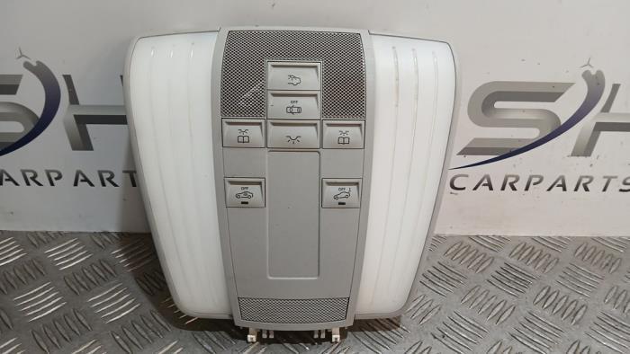 Eclairage intérieur avant d'un Mercedes E-Klasse, Autos : Pièces & Accessoires, Éclairage, Mercedes-Benz, Utilisé, 3 mois de garantie