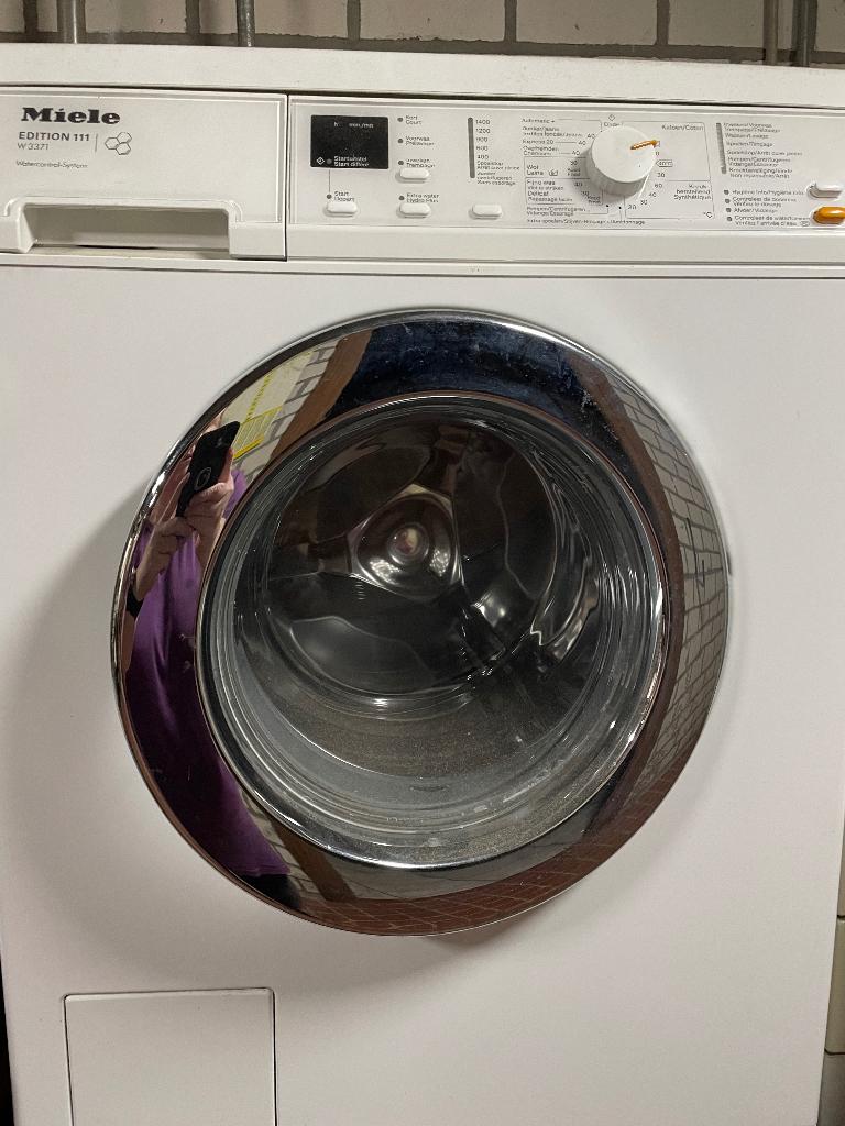 Miele wasmachine, Elektronische apparatuur, Wasmachines, Ophalen, 1200 tot 1600 toeren, Gebruikt, 4 tot 6 kg