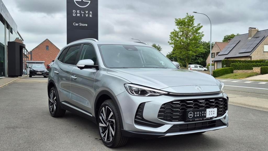 MG ZS 1.5 Hybrid+ Luxury  NIEUW ! (automatique), Autos, Argent ou Gris, Entreprise, Noir, 5 places