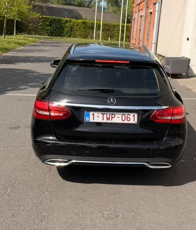 Mercedes c180, Autos, Achat, Phares entièrement LED, Noir, Automatique