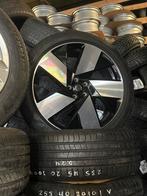 Originele 20 inch volvo XC40 zommer set, Ophalen of Verzenden, 20 inch, Band(en)