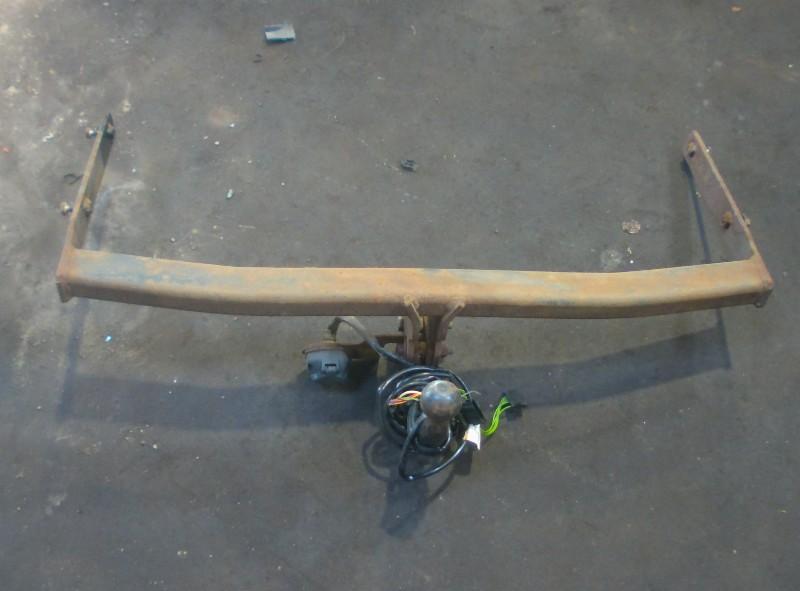 TREKHAAK Volkswagen Polo IV (9N1 / 2/3) (01-2001/12-2012), Auto-onderdelen, Ophanging en Onderstel, Volkswagen, Gebruikt