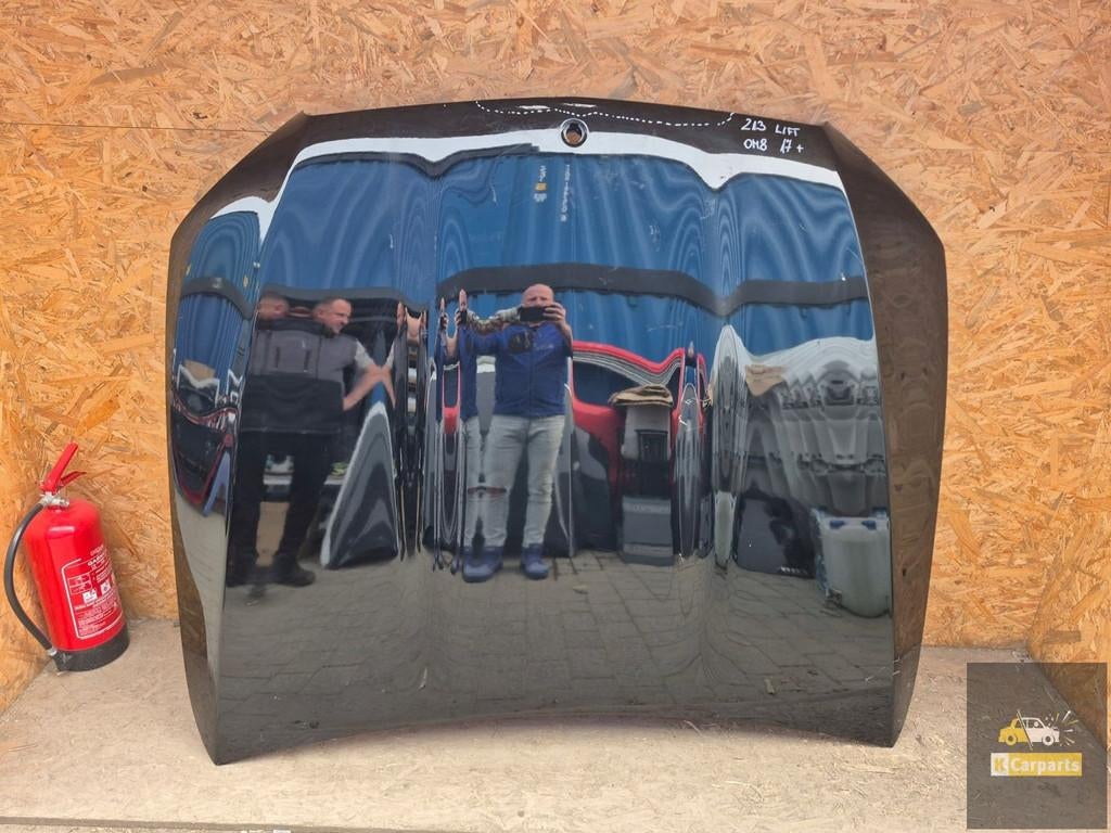 Mercedes Classe E W213 Lift W238 compartiment moteur, Mercedes-Benz AG, Mercedes-Benz, Utilisé, Mercedesstrasse 120
70372  Stuttgart, DE