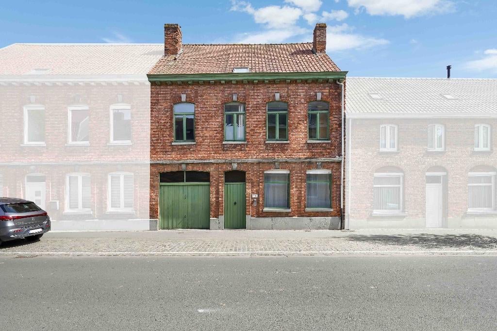 Spacieurse maison 5 chambres + 2 SDB, Maison 2 façades, 217 m², 200 à 500 m², 5 pièces