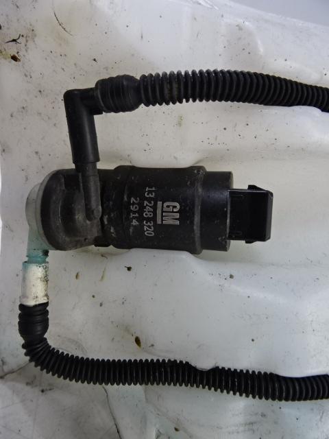 LAVE-GLACE POMPE AVANT Opel Corsa D (01-2006/12-2014), Autos : Pièces & Accessoires, Vitres & Accessoires, Opel, Utilisé