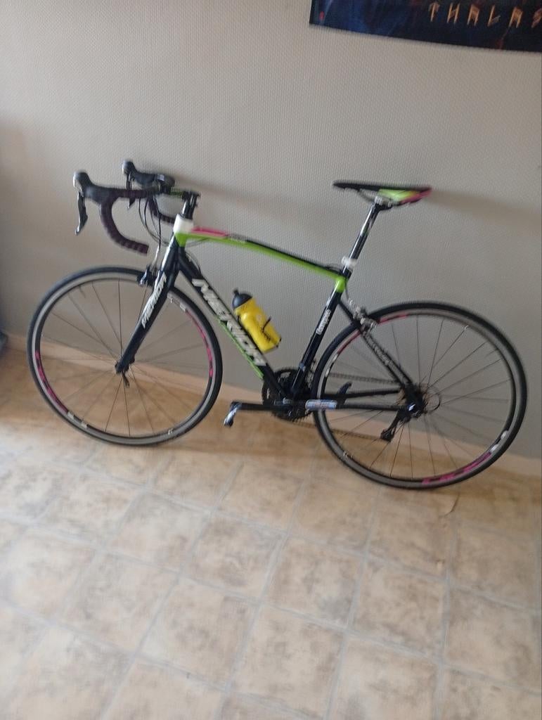 Koersfiets merk merida, Fietsen en Brommers, 26 inch, Heren, Zo goed als nieuw, Meer dan 20 versnellingen