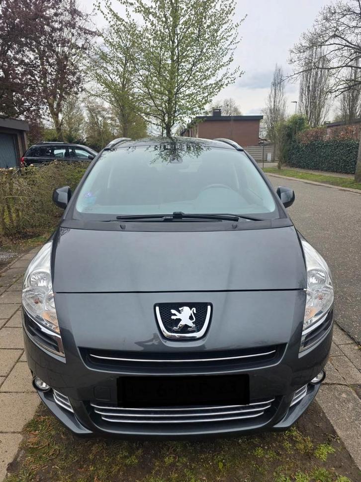 Peugeot 5008 7P 1.6 Benzine, Auto's, Peugeot, Particulier, Cruise Control, Trekhaak, Benzine, 5 deurs, Handgeschakeld, Ophalen