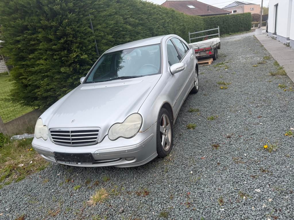 Classe c de 2002, Auto's, Mercedes-Benz, Stof, Zwart, 5 deurs, Particulier