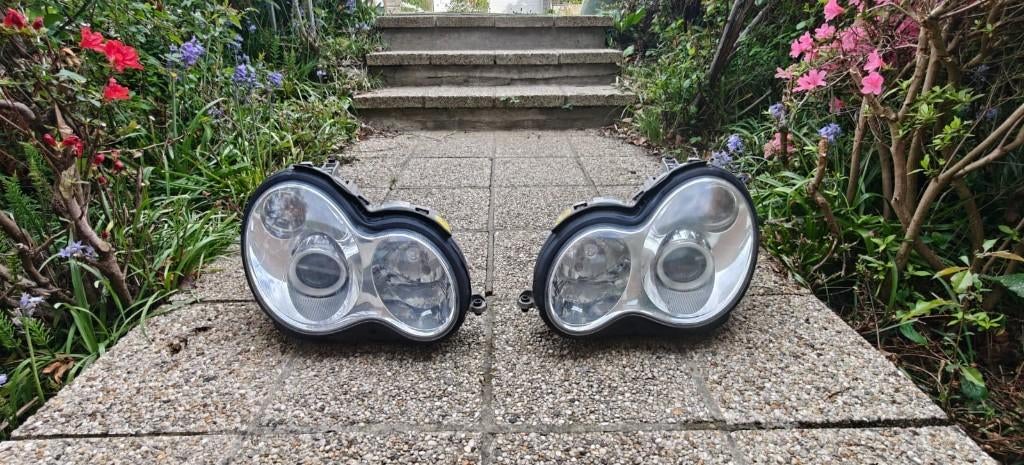 @ Phares Bi-Xenon Mercedes Classe C W203 Facelift ORIGINAL @, Autos : Pièces & Accessoires, Éclairage, BMW, Utilisé, Enlèvement