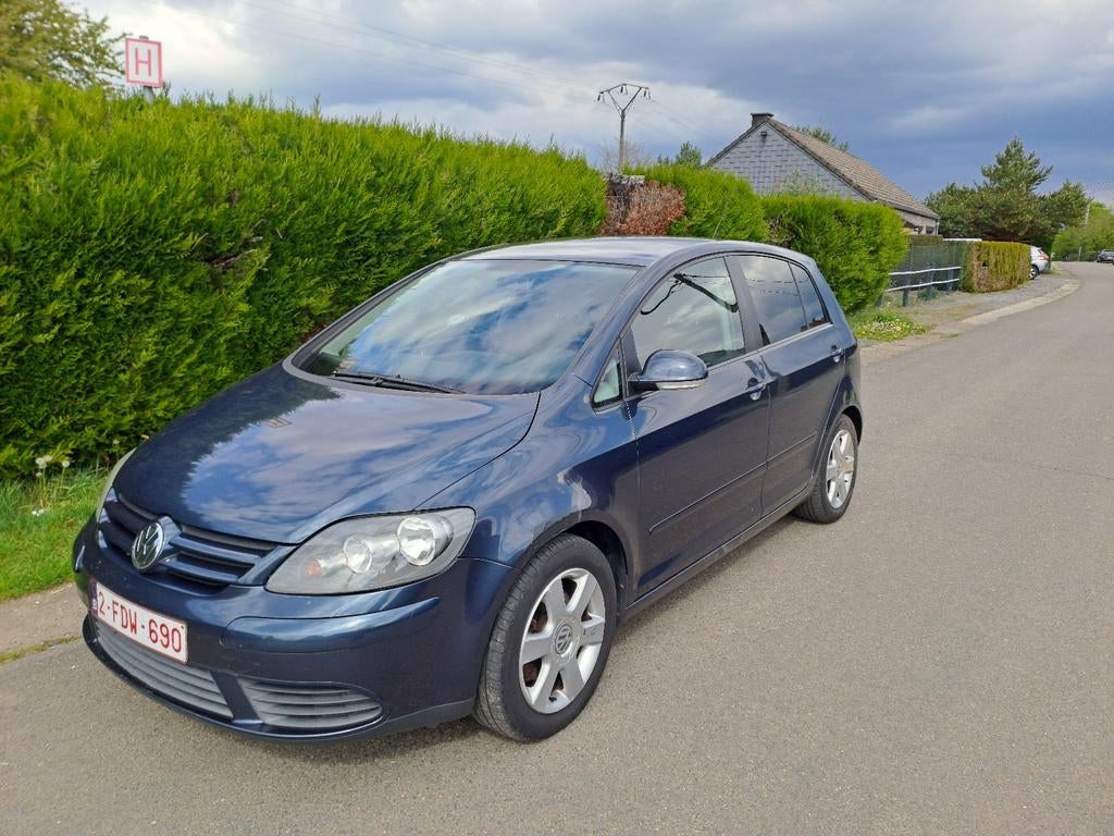 Volkswagen Golf 5 Plus, Auto's, Volkswagen, Voorwielaandrijving, Stof, 4 cilinders, Blauw